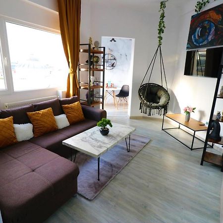 Athenee Palace Apartment - Panoramic View Terrace & Balcony - Free Minibar ブカレスト エクステリア 写真