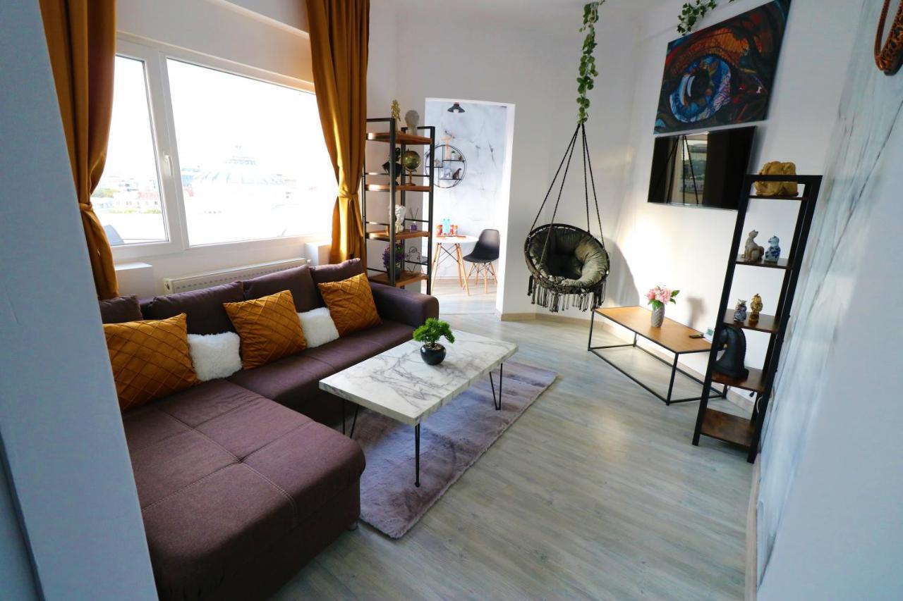 Athenee Palace Apartment - Panoramic View Terrace & Balcony - Free Minibar ブカレスト エクステリア 写真